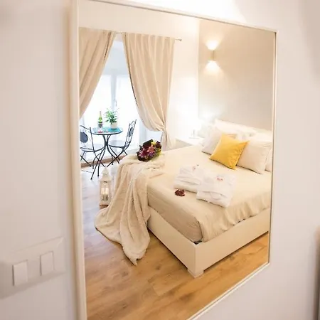 בית הארחה Chroma Italy - Chroma Octho 4*