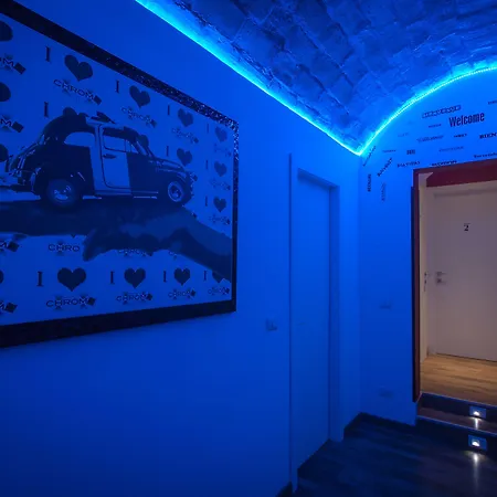 Гостевой дом Chroma Italy - Chroma Octho Рим