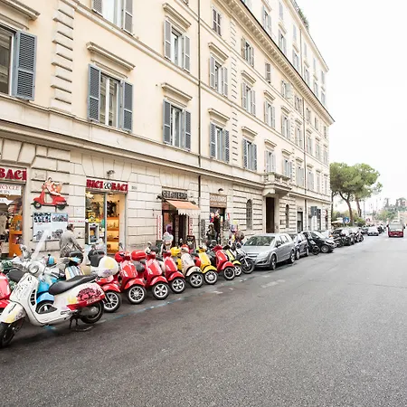 Гостевой дом Chroma Italy - Chroma Octho Рим