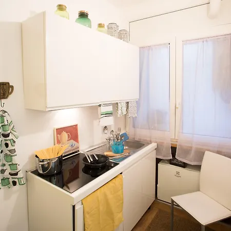 בית הארחה Chroma Italy - Chroma Octho רומא