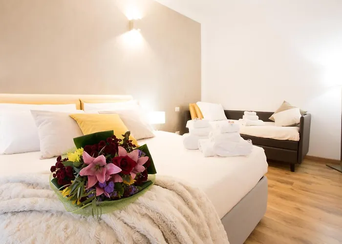 Гостевой дом Chroma Italy - Chroma Octho Рим