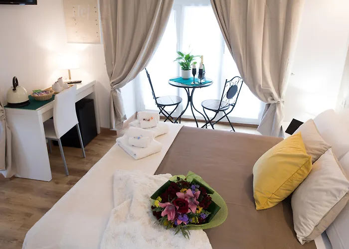 Гостевой дом Chroma Italy - Chroma Octho Рим