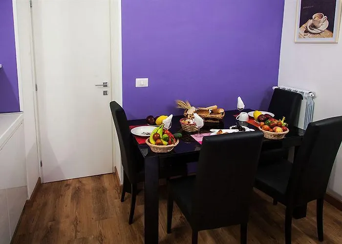 Гостевой дом Chroma Italy - Chroma Octho 4*