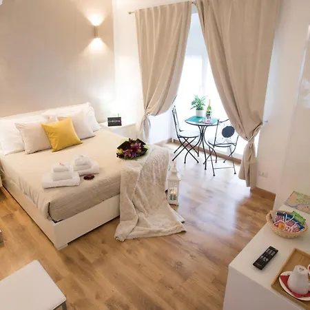 克罗马意大利酒店 - 克罗马欧可霍