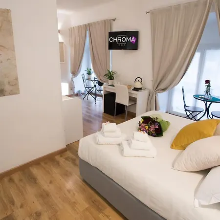 Guest house Chroma Italy - Chroma Octho 3*