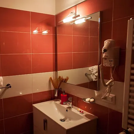 Guest house Chroma Italy - Chroma Octho Rome